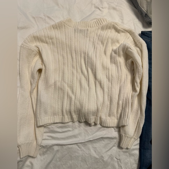 Hollister Bundle EUC Sz M/L - Picture 4 of 7